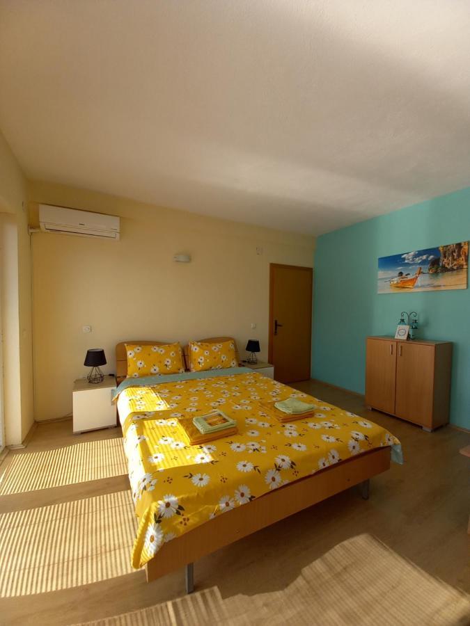 Ps Apartments - Peshtani Pestani Exterior photo